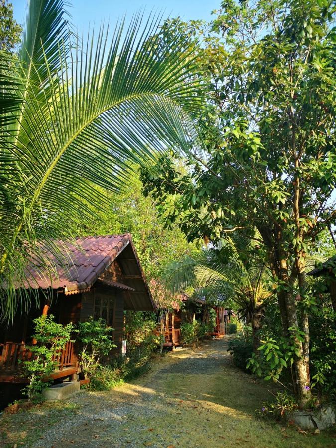 Suchanaree@Laemngop Trat Bagian luar foto